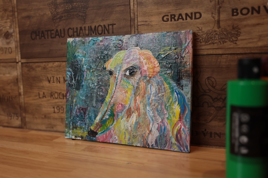 こちらを見るボルゾイ - 画像 (4)